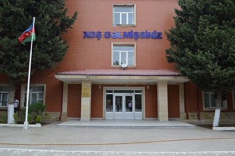 Mirzə Xosrov Axundzadə adına 102 saylı tam orta məktəb